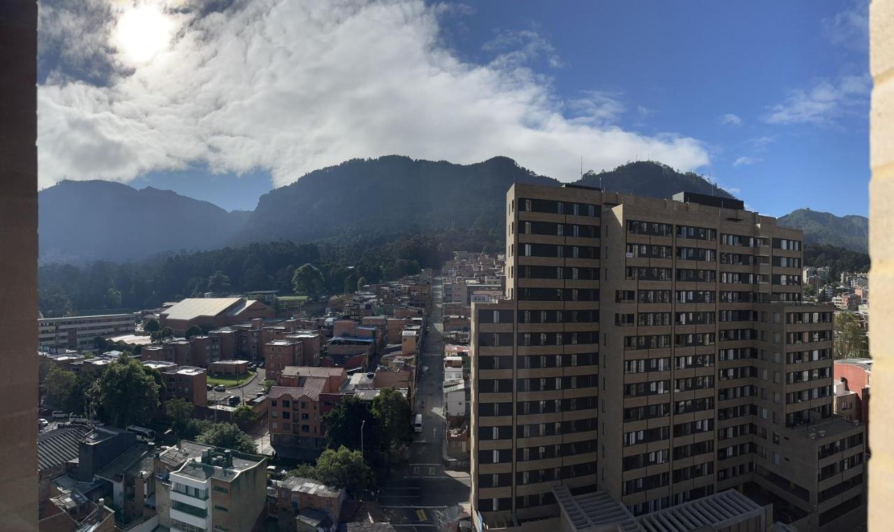 Penthouse Con Vista A Los Cerros. Bogotá Esterno foto
