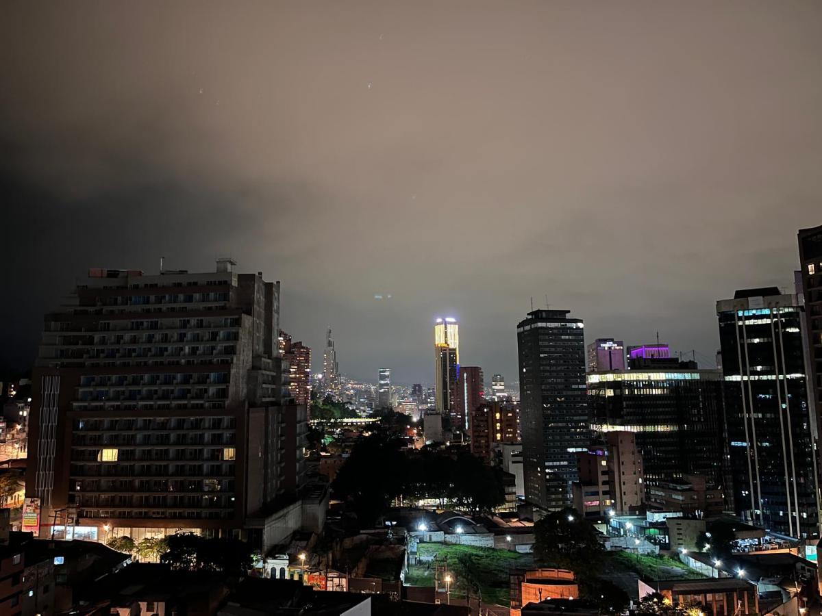 Penthouse Con Vista A Los Cerros. Bogotá Esterno foto